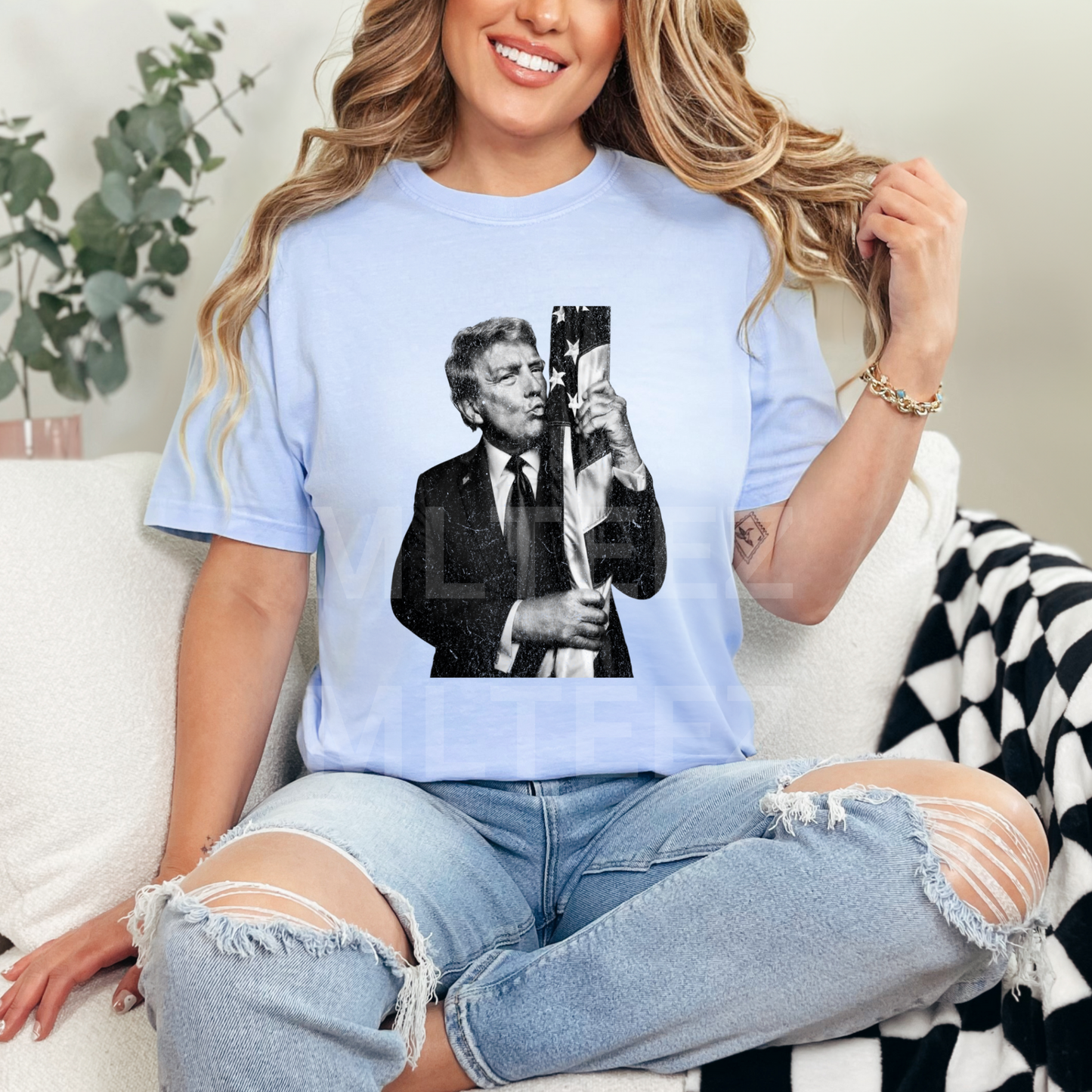 Trump Kissing The Flag DTF Direct To Film